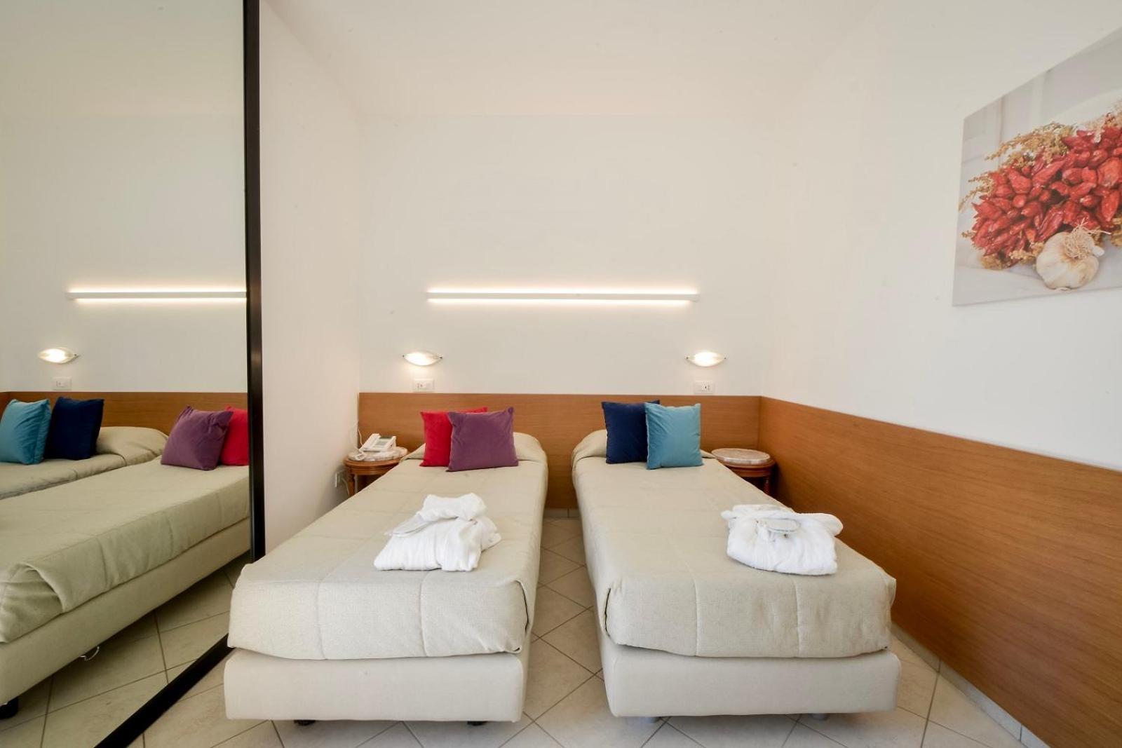 Grand Hotel Masseria Santa Lucia Ostuni Exterior photo